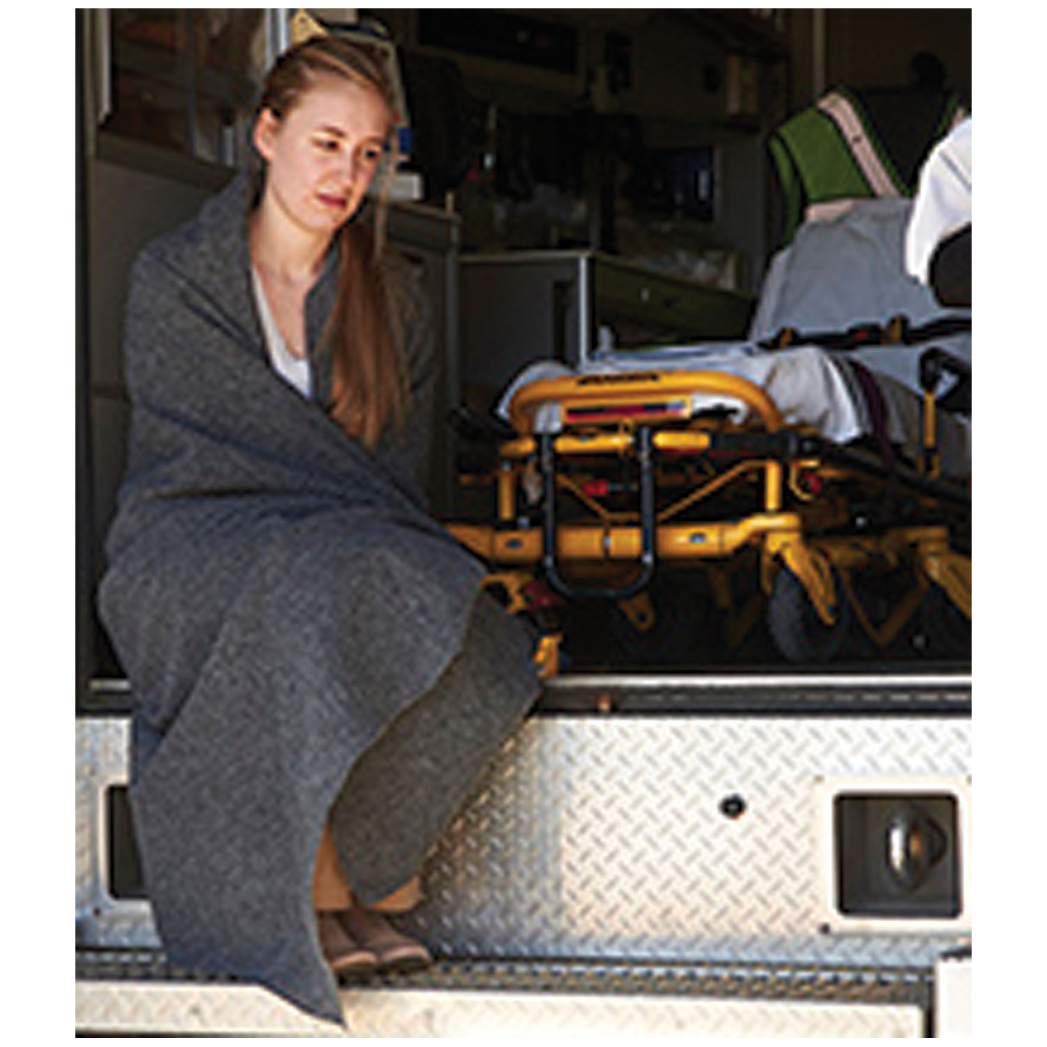 GRAHAM MEDICAL COMFORT1 QUALITY DISPOSABLE BLANKET : 62292 CS      $69.22 Stocked