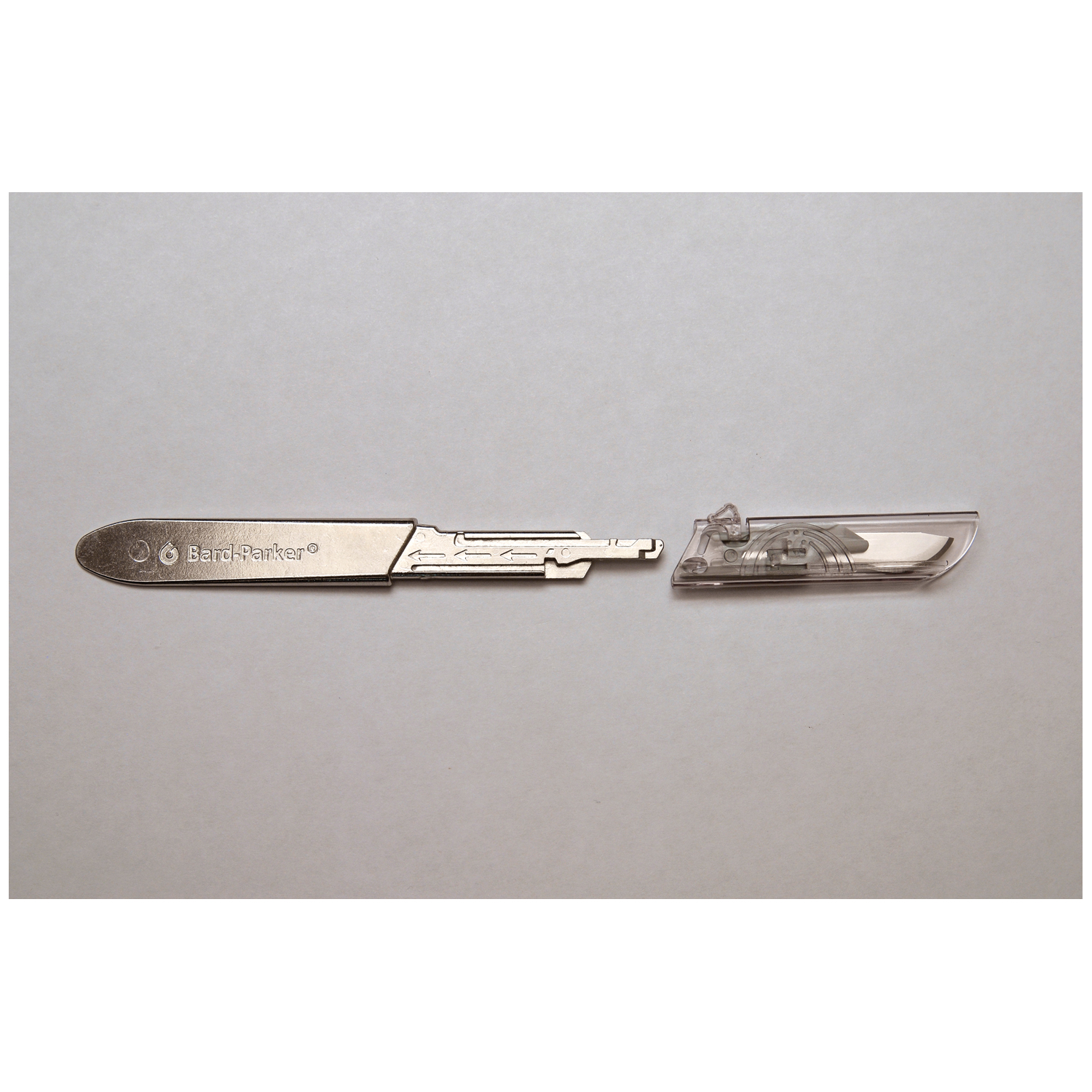 ASPEN SURGICAL BARD-PARKER PROTECTED BLADE SYSTEM : 373910 CS                                                                                                                                                                                                  