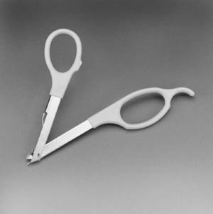 SOLVENTUM DISPOSABLE SKIN STAPLE REMOVER : SR-3 BX