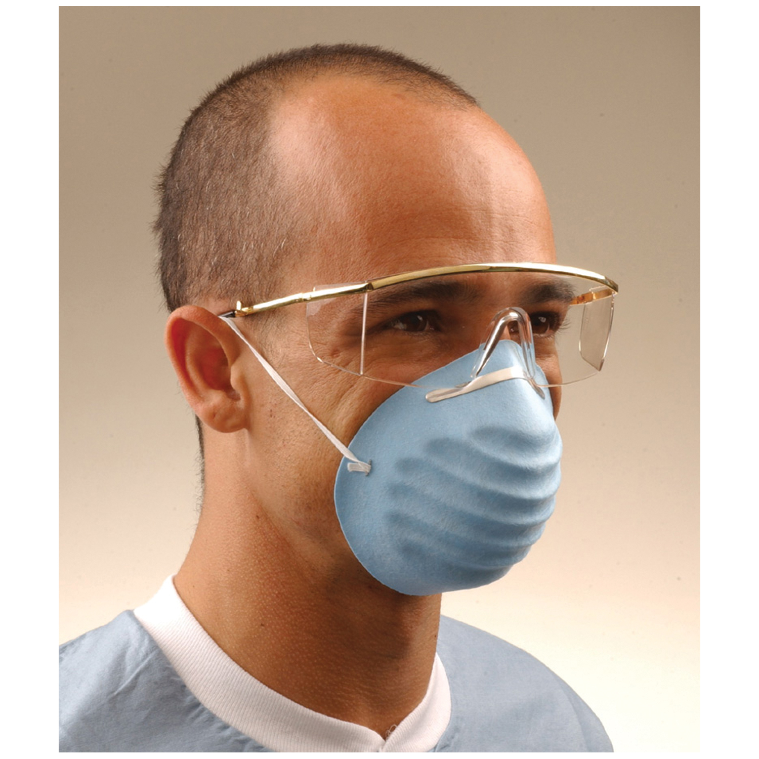 CROSSTEX SURGICAL MOLDED FACE MASK : GCPK BX   $10.60 Stocked