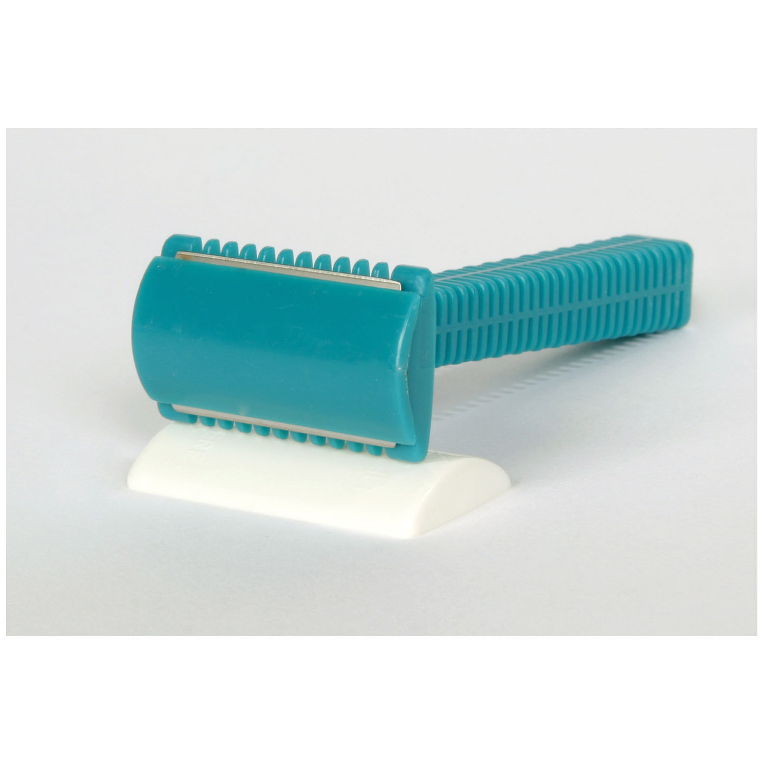 MEDEGEN RAZORS : 4777-02 EA                       $0.89 Stocked