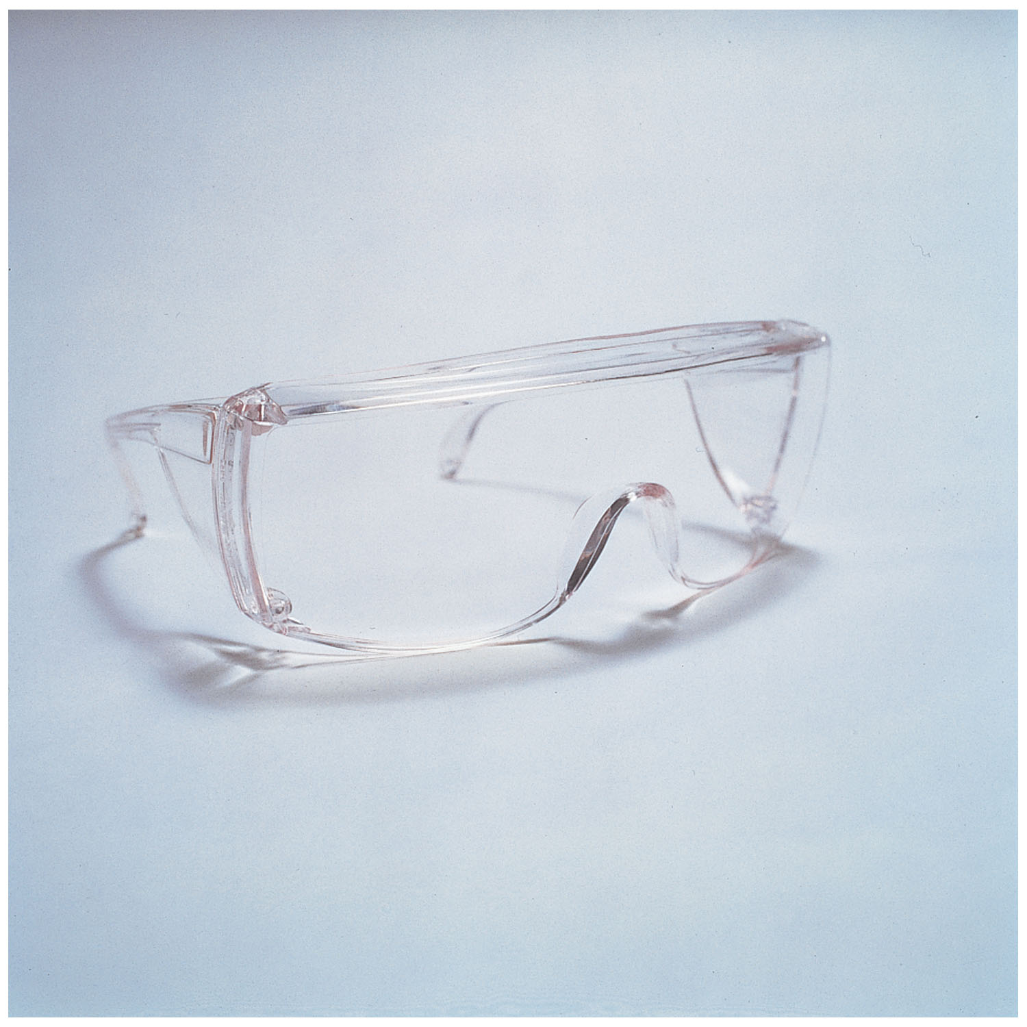 MOLNLYCKE BARRIER PROTECTIVE GLASSES : 1702 EA $3.55 Stocked