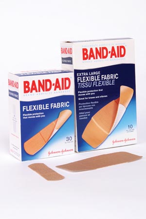 J&J BAND-AID FLEXIBLE FABRIC ADHESIVE BANDAGES : 004431 CS                                                                                                                                                                                                     