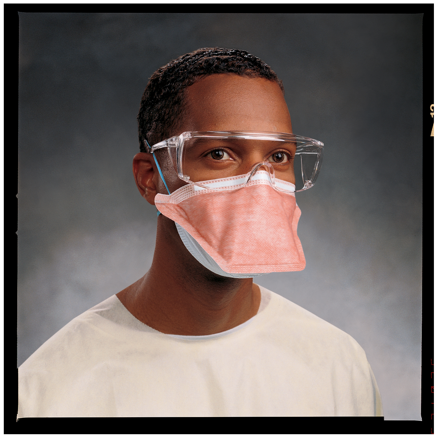 HALYARD N95 RESPIRATOR FACE MASKS : 46727 BX                                                                                                                                                                                                                   